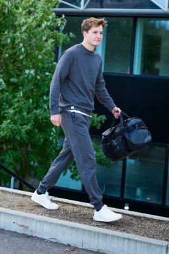 Hot Nanok Roberto 24, Sr - Herre Sweatshirt Grå