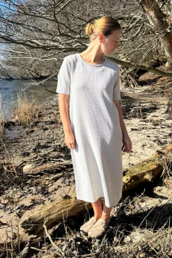 Outlet Fabrin Copenhagen Stripe Dress S/S 25, W. - Dame Kjole Grå