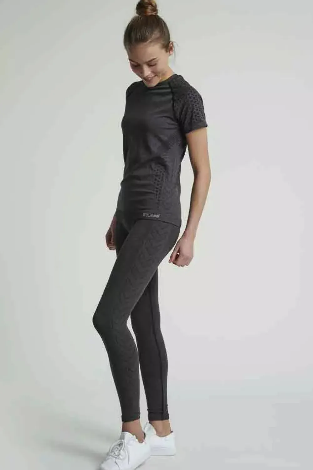 Outlet Hummel W Ci Seamless Tee - Dame T-shirt Sort